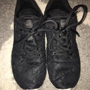 Black Nike Running Shoes
